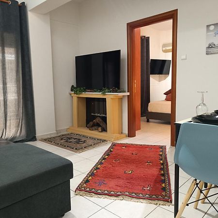 Gk Suites-Constantin View , Auto Check-In 24H Larissa Bagian luar foto