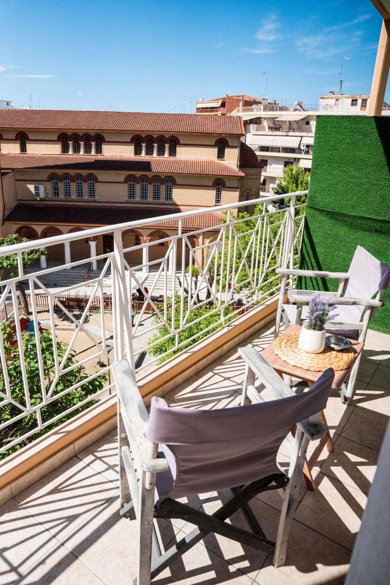 Gk Suites-Constantin View , Auto Check-In 24H Larissa Bagian luar foto